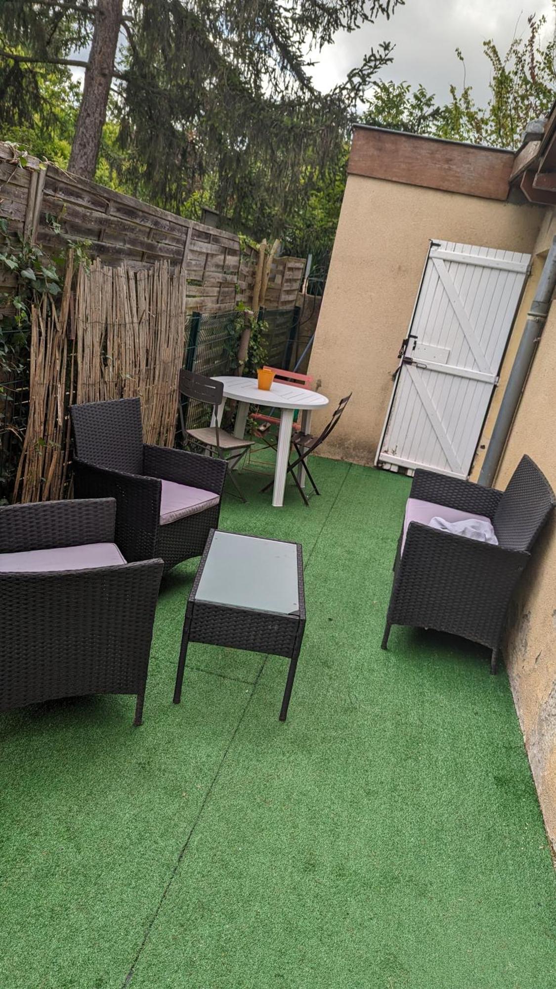 Charmante Maison Renovee, Proche Et Centre-ville Apartment *